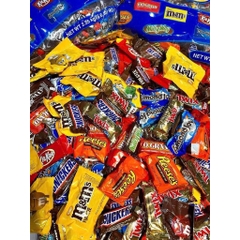 Kẹo Chocolate Tổng Hợp Kirkland 2.55kg mix nhiều socola date 7/2025
