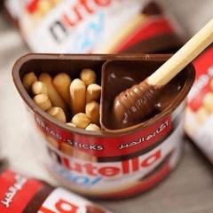 BÁNH QUE CHẤM KEM SÔ-CÔ-LA HẠT DẺ NUTELLA & GO! WITH BREADSTICKS THÙNG 16 HỘP CỦA MỸ