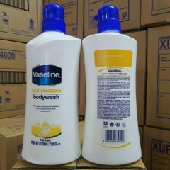Hàng Mỹ Sữa Tắm VASELINE Total Moisture Dưỡng Ẩm Và Làm Trắng Da 650ml