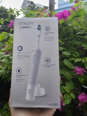 Oral -B  Bàn chài điện Oral-B Vitality Màu trắng chính hãng MỸ