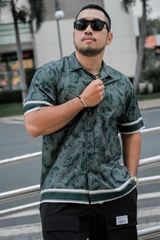 Sơ Mi Cuban Lụa Băng Họa Tiết Monobear Xanh Lá