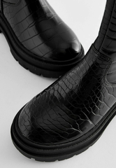 Boot nữ da thật Next Black Snake Print Chunky Tall Chelsea Boots màu đen - Giày da xuất dư sang Mỹ