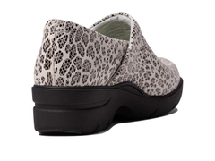 Giày Nữ ALIGN Woman's Clogs Nurse Mates Indya - Giày nữ xuất khẩu Âu, Mỹ