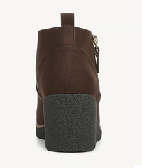 Boot nữ da thật Dr. Scholl's Women's Women's Bianca Wedge Bootie Color Dark Umber Brown Microsuede - Giày nữ xuất khẩu Âu, Mỹ
