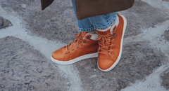 Boot nữ VNXK SAOLA Wonen's da thật siêu nhẹ êm Bergen Waterproof Warm W Caramel - Giày nữ xuất khẩu Mỹ, Eu