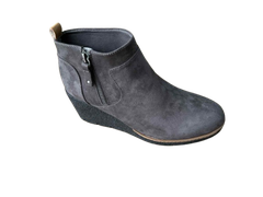 Boot nữ  Dr. Scholl's Shoes Women's Bianca Wedge Bootie Brown Smooth - Giày nữ xuất khẩu Âu, Mỹ