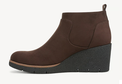 Boot nữ da thật Dr. Scholl's Women's Women's Bianca Wedge Bootie Color Dark Umber Brown Microsuede - Giày nữ xuất khẩu Âu, Mỹ