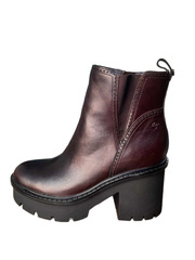 Boot cao cổ nữ da thật, chống nước Naturalizer Women Darry Bootie Water Repellent Ankle Boot Dark Brown Leather - Giày nữ xuất khẩu Âu, Mỹ