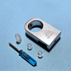 Kẹp In Out Week Aqua cao cấp - Tinh tế và thẩm mỹ