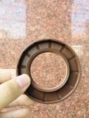 TC VITON 40*68*8, PHỐT CHẮN DẦU CAO SU FKM CHỊU NHIỆT, CHỊU HÓA CHẤT TỐT