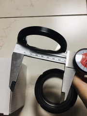 PHỐT BƠM 560A-70 (phốt cao)