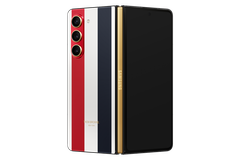 Galaxy Z Fold5 phiên bản Thom Browne