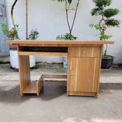 ban-vi-tinh-1m2-go-mdf