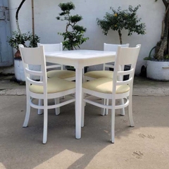 Bộ bàn ăn vuông 80 4 ghế Cabin Monstar – Lựa chọn hoàn hảo cho không gian hiện đại