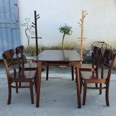 Bộ Bàn Ăn 4 Ghế Panda: Sự Kết Hợp Hoàn Hảo Giữa Thiết Kế Sang Trọng Và Chất Lượng Vượt Trội