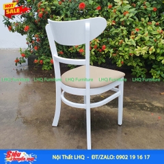 Bộ bàn ăn 4 ghế Cabin Panda màu Trắng - Sự lựa chọn cho mọi không gian