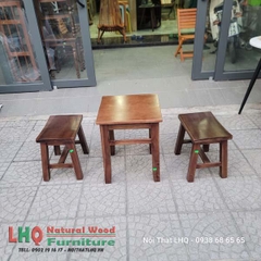 Bộ bàn ghế cafe vỉa hè, gỗ tự nhiên, kích thước nhỏ, giá ưu đãi tại Nội Thất LHQ