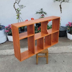 Kệ treo tường gỗ cao su - Giải pháp hoàn hảo cho không gian sống