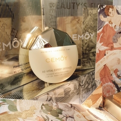 Cemoy priming luminous tint Re-vital expert defence kem chống nắng cao cấp 50g (01/26)