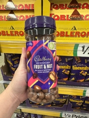 Cadbury milk chocolate coated socola sữa bọc hạt