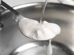 Baking Soda: Những Lợi Ích Thú Vị Trong Làm Đẹp và Nấu Nướng