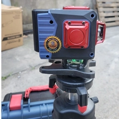 Máy Cân Mực Laser Xanh 360° Yamasu YMS-12DCP – 2 Tia Đứng + 1 Tia Ngang – Cảm Ứng, Có Remote & Chân Nhôm 1.2m – Hàng Chính Hãng Có VAT