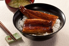 Lươn Biển Nướng Sốt Teriyaki Vị Đậm Đà Không Cay Eunha Hàn Quốc 200gram