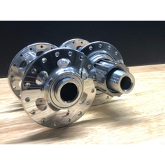 White Industries XMR+ Boost | 6 Bolts | Hub Set