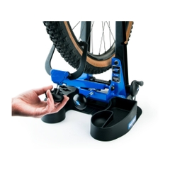Park Tool TS-2.3 | Professional Wheel Truing Stand