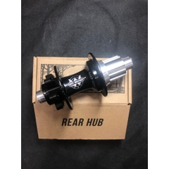 White Industries XMR Rear Hub | 6B/12X142 | Shimano MS | Black