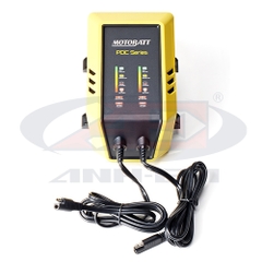 Bộ sạc ắc quy Motobatt PDC2X2A – 2 cổng – Có thang đo