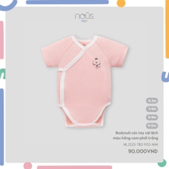 NOUS MINI - Body cộc tay cài lệch màu hồng cam phối trắng - SS25.T3C