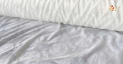 5 kiểu áo dài vải gấm trắng phổ biến hiện nay