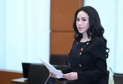 Bảo vệ tài nguyên và môi trường biển để phát triển kinh tế biển mạnh