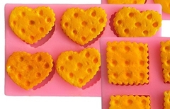 Khuôn Silicon - Bánh Quy Tim 2.3cm 6c