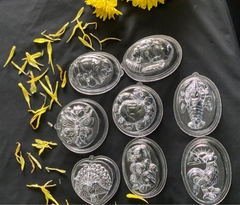 Set 10 Khuôn Nhựa RCT 7cm Cao 3cm (NL) (10 Khuôn Ngẫu Nhiên)