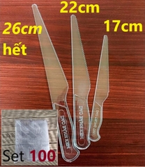 Dao Nhựa Cắt Bánh - PKS - Dao Trong - 17cm