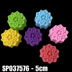 [10 cup] Khuôn Silicon - Cup Set 5cm - M35 - Hoa Cúc Tròn