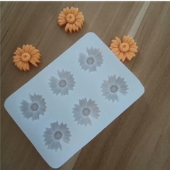 Khuôn Silicon - Hoa Cúc Dẹp Cắt 6c - 2.9cm