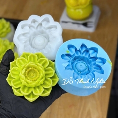 Khuôn Silicon - Hoa Sen Thái Nở - Mã C 8cm Màu Trắng Sale 59k