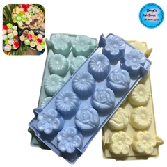 Khay Đá Nhựa VT - KD04 - TH 10c - Hoa Cúc Hồng Mai