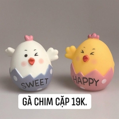 Cặp Gà Nhựa Phụ Kiện Trang Trí Bánh