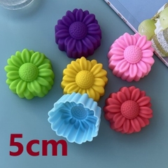[10 cup] Khuôn Silicon - Cup Set 5cm - M08 - Cúc Cắt Khuyết