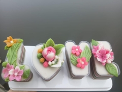 Ly Nhựa - Chữ LOVE - Không Hộp