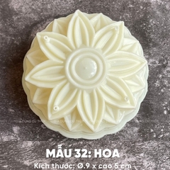 Khuôn Nhựa RCVT - RT32 - Hoa Cúc 8c