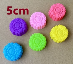 [10 cup] Khuôn Silicon - Cup Set 5cm - M12 - Cúc Nhụy Vuông