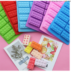 Khuôn Silicon - Em Bé - Lego Robot Vĩ 10c Thẳng