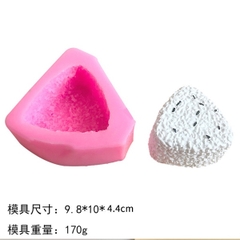 Khuôn Silicon - Món Ăn - Cục Cơm Tam Giác 9cm
