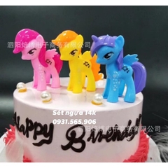 Con Ngựa Nhựa - PKD - Set 3 - Pony Đứng