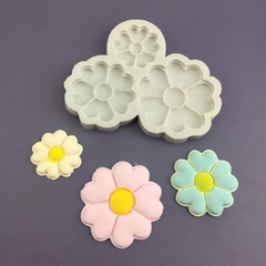 Khuôn Silicon - Hoa Mai Đào Nằm - 3-4-4.8cm - 3c Cánh Tim